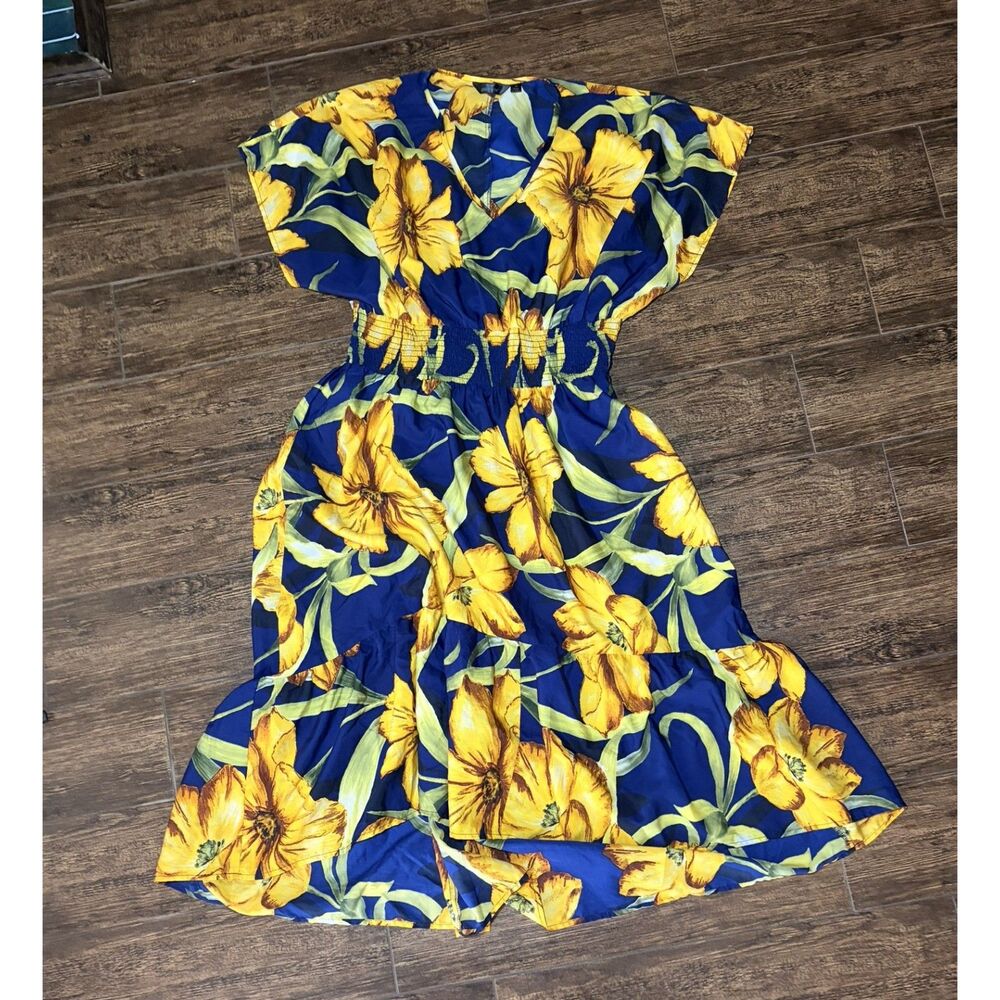 Mlle Gabrielle Bold Floral Smocked Waist Dress - 2X